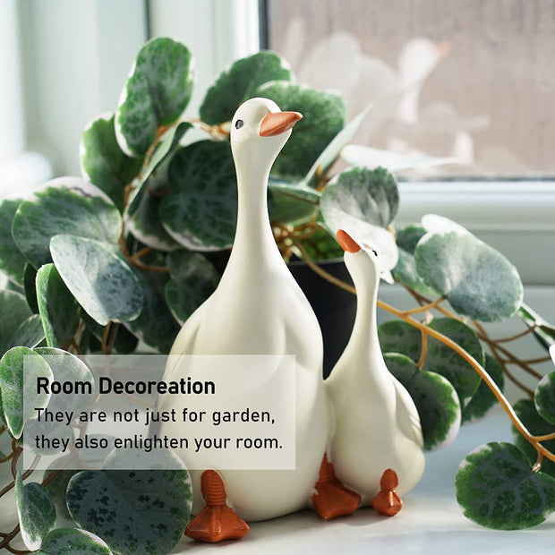 Parent and Child White Duck Set, Hand-Painted Resin Ducks for Garden, Pond Ornaments and Home Decor with 'I Love You Mom/Dad' Message(Small)