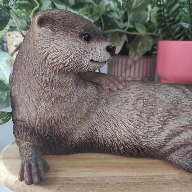 Realistic Laying Otter Resin Home Garden L:Awn Decoration Ornament Statue RL-OTTL-B